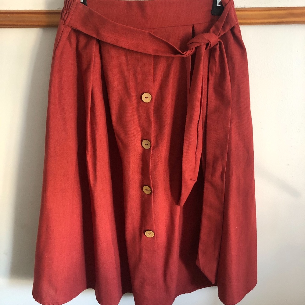 Women’s Midi Skirt